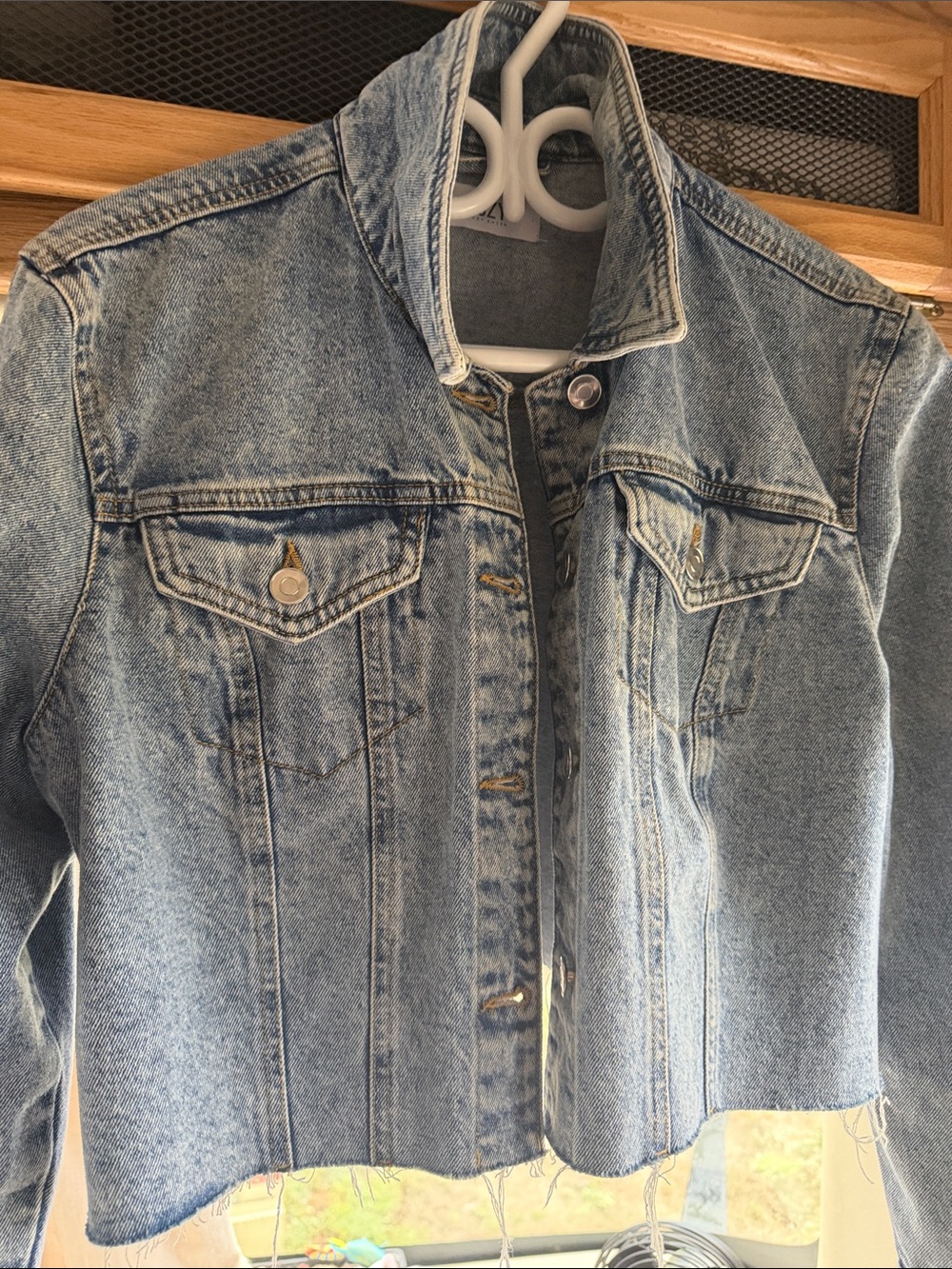 Suzy Shier Light Blue Denim Jacket for Women